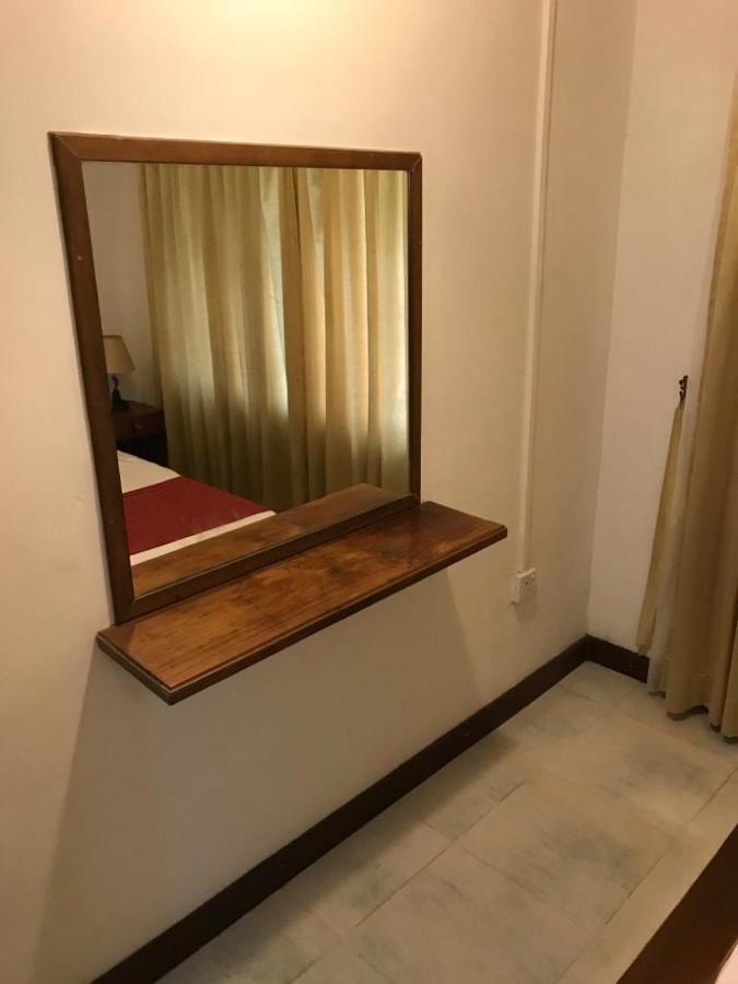 Mjm Villa Colombo Eksteriør billede
